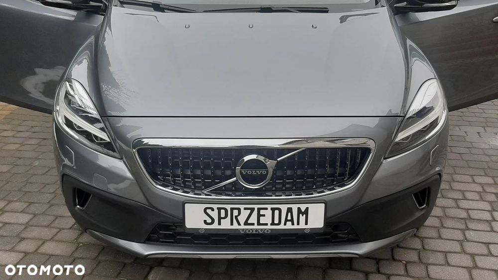 Volvo V40 Cross Country T3 - 16