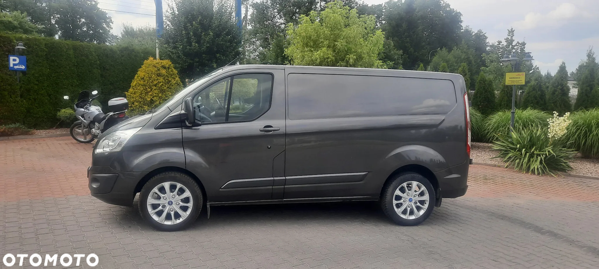 Ford TRANSIT CUSTOM - 5