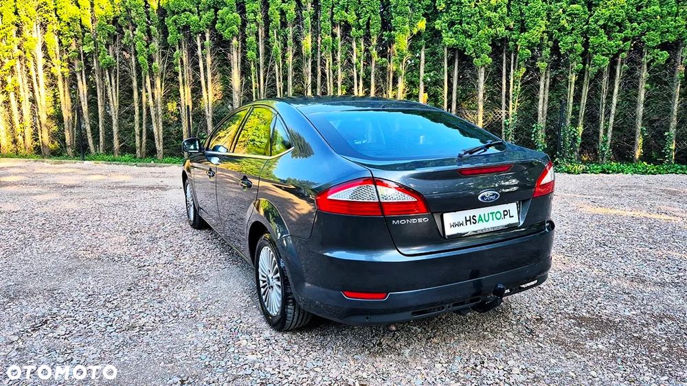 Ford Mondeo 2.0 Ghia X100 / X - 19