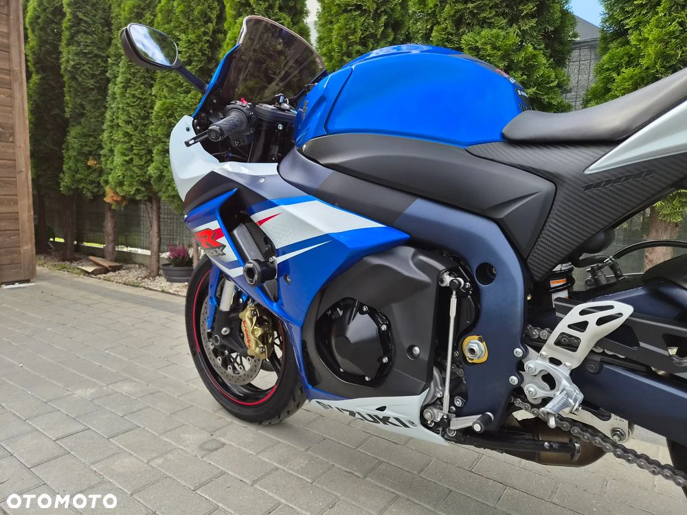 Suzuki GSX-R - 23