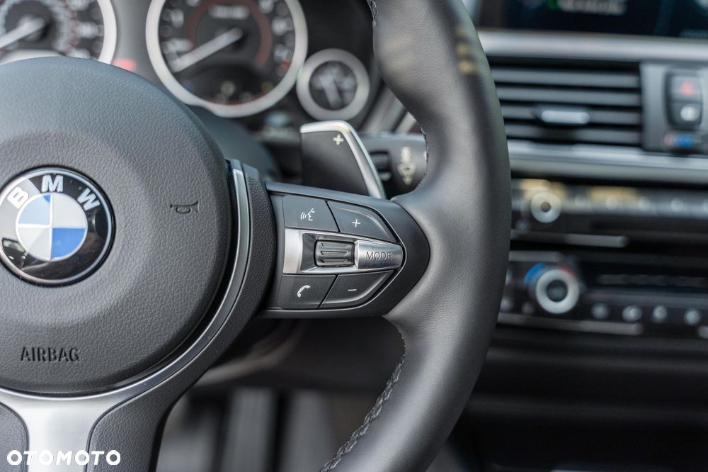 BMW Seria 4 435i xDrive M Sport - 27
