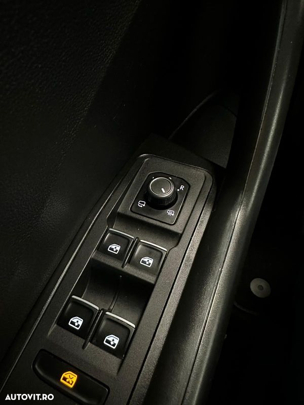 Volkswagen T-ROC 1.0 TSI Design - 27