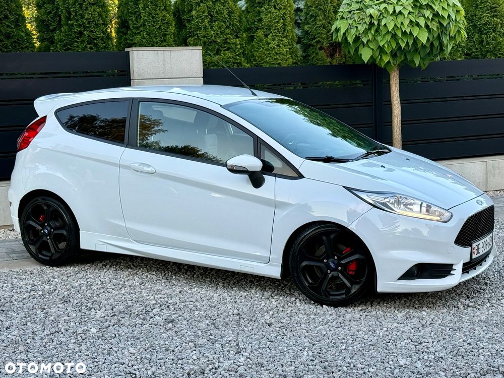Ford Fiesta 1.6 EcoBoost ST - 7