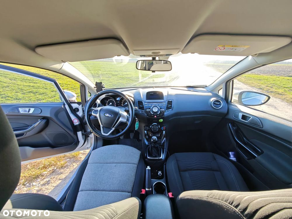 Ford Fiesta 1.0 Titanium X - 14