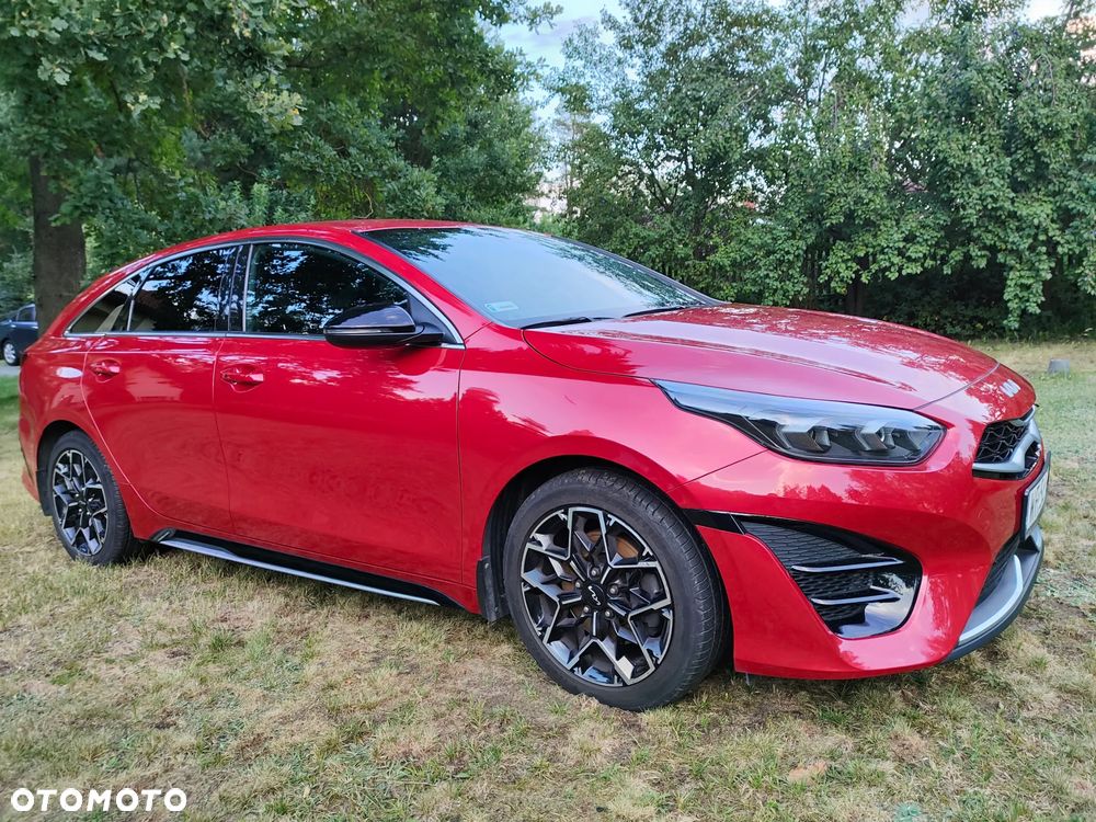 Kia ProCeed - 11