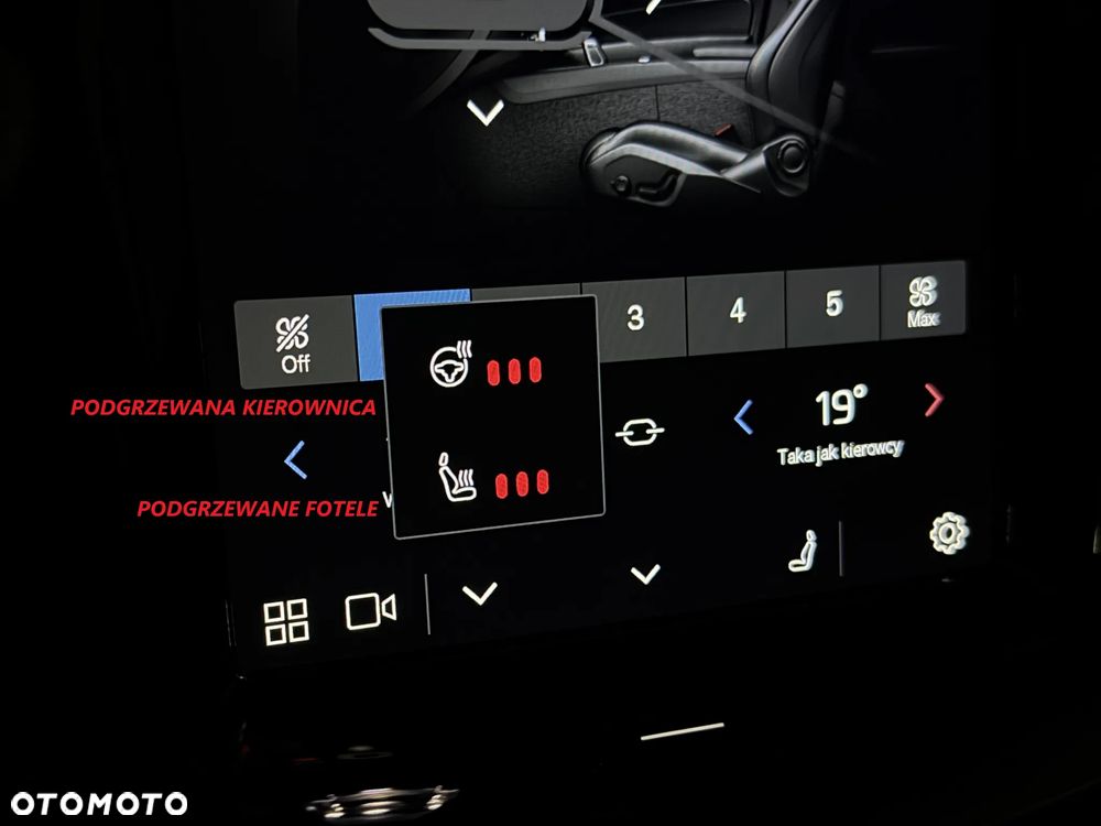 Volvo XC 60 B4 D AWD Plus Dark - 23