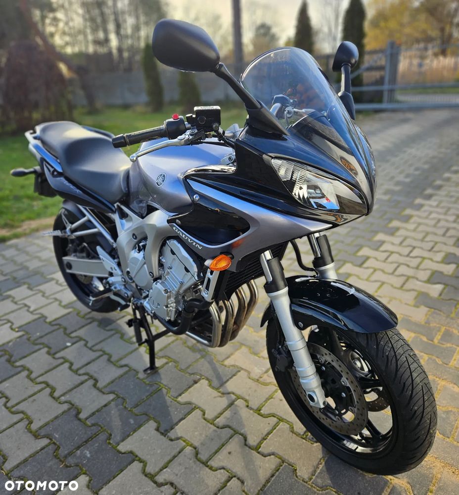 Yamaha FZ6 - 9