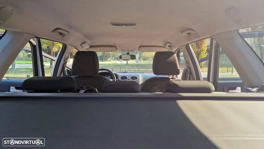 Ford Focus SW 1.6 TDCi Trend - 21