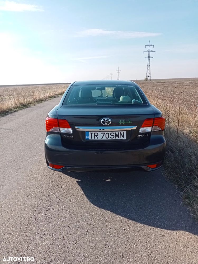 Toyota Avensis 2.0 D-4D Elegance - 6