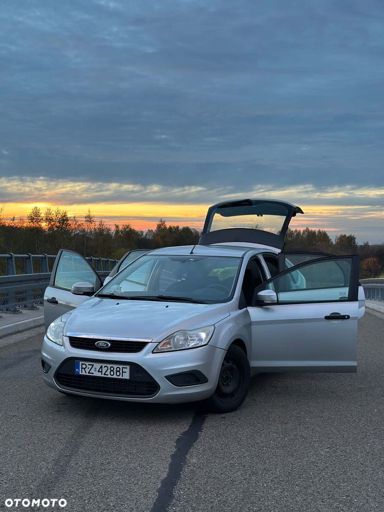 Ford Focus - 1