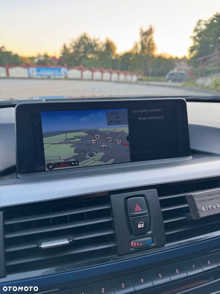 BMW Seria 3 - 20