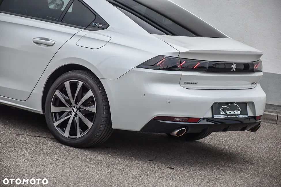 Peugeot 508 Plug-In Hybrid 225 e-EAT8 GT Pack - 11
