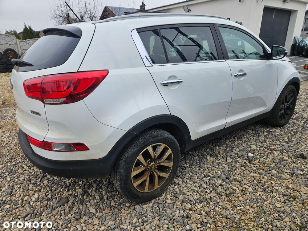 Części  Kia Sportage III 1.7 CRDI HW Drzwi Zderzak Maska Klapa - 4