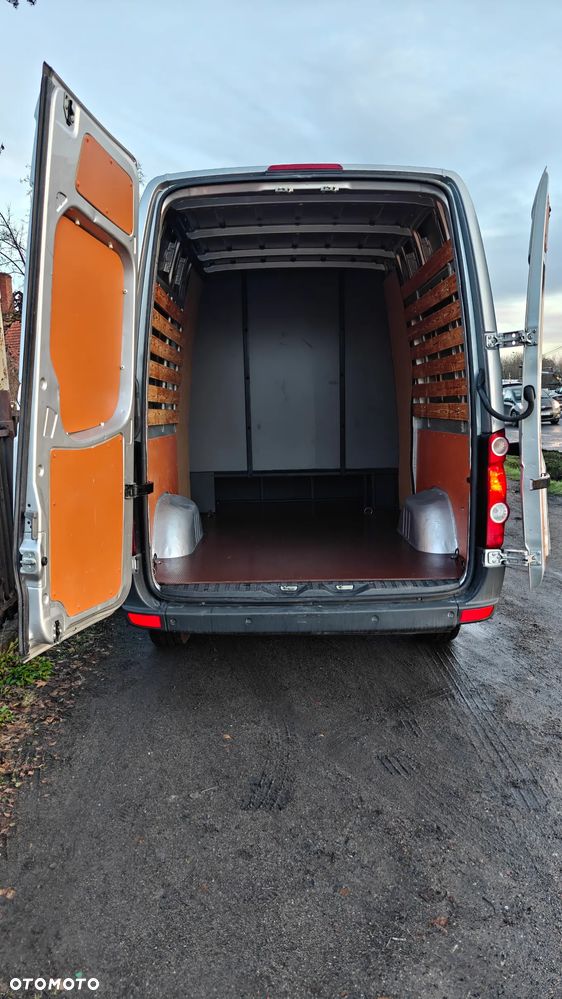 Volkswagen Crafter   brygadówka 7osób - 8