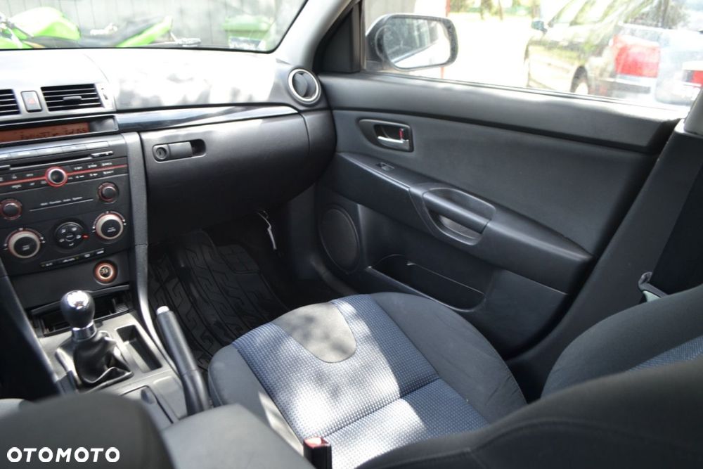 Mazda 3 - 9