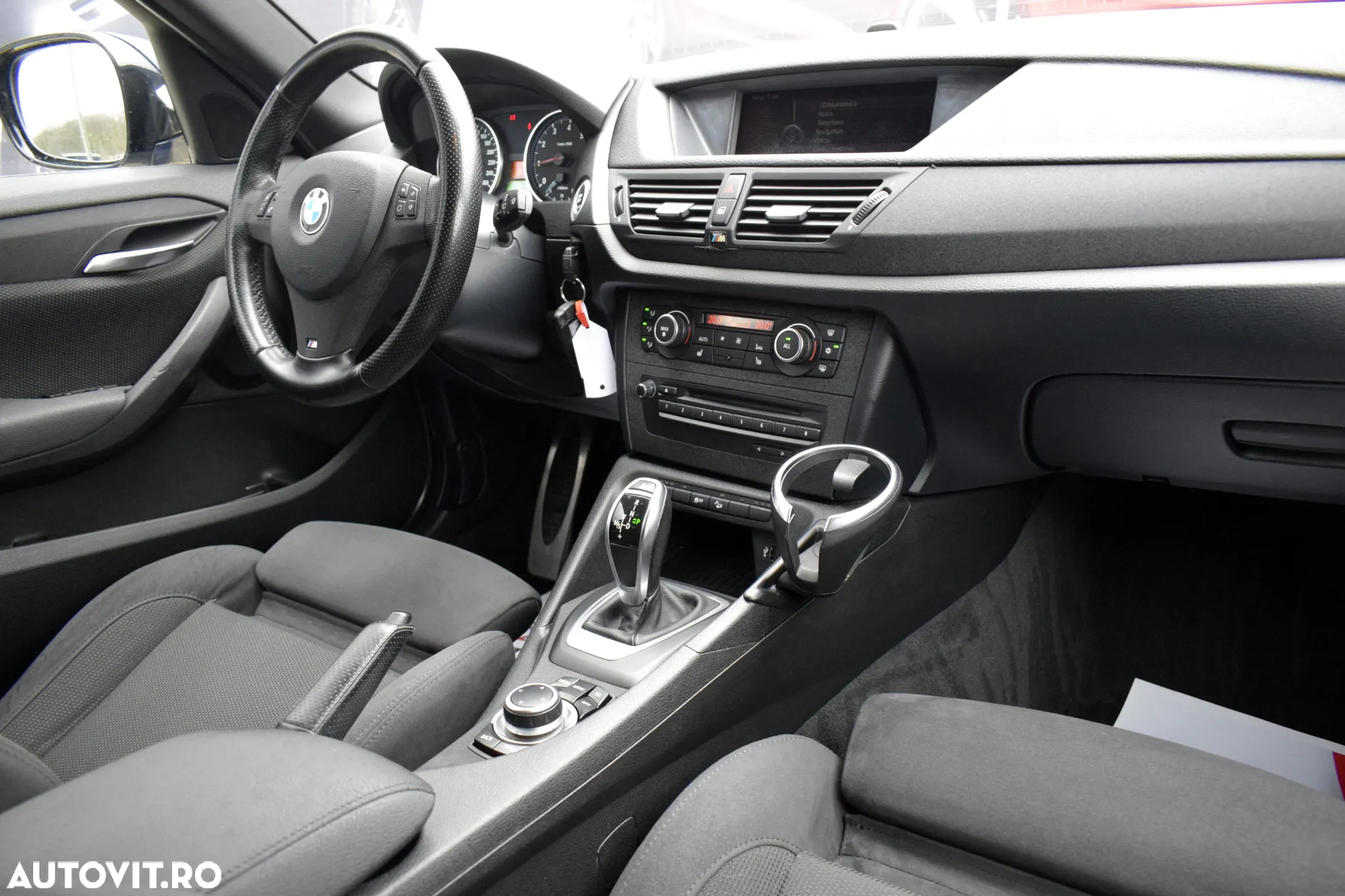 BMW X1 - 12