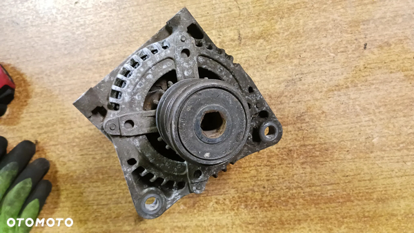 Alternator Chrysler Voyager 4 IV Dodge Caravan 2.5 2.8 CRD