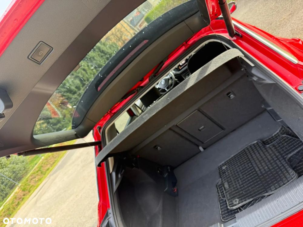 Volkswagen T-Roc 1.0 TSI OPF UNITED - 22