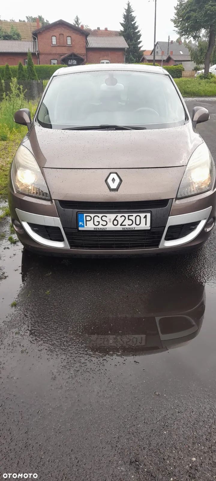Renault Scenic - 1