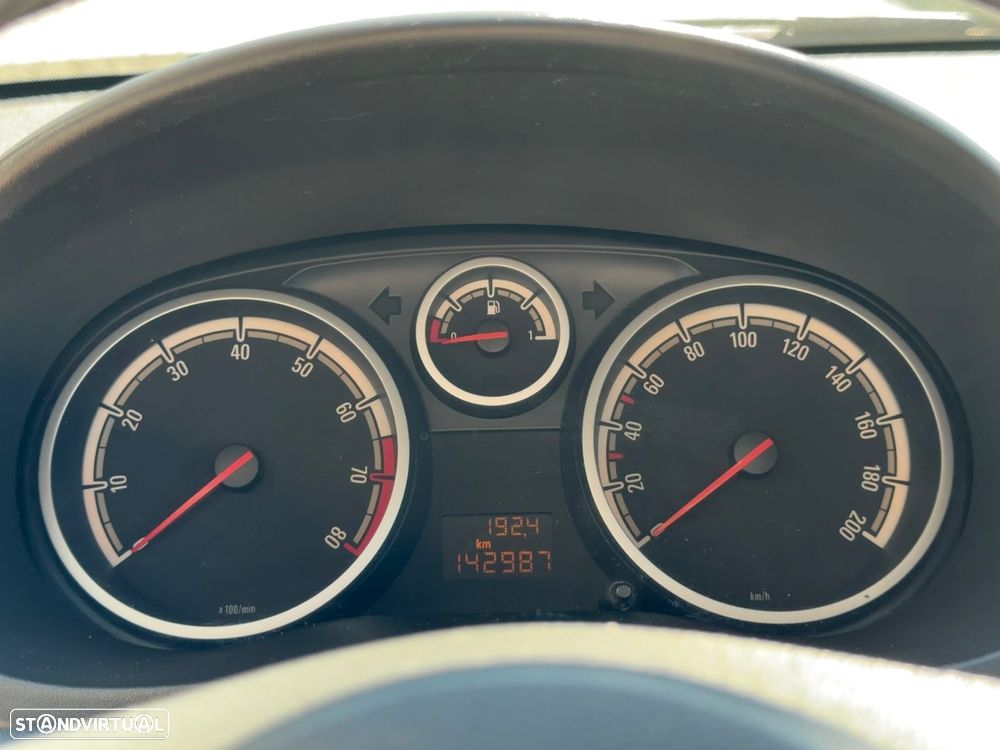 Opel Corsa - 20