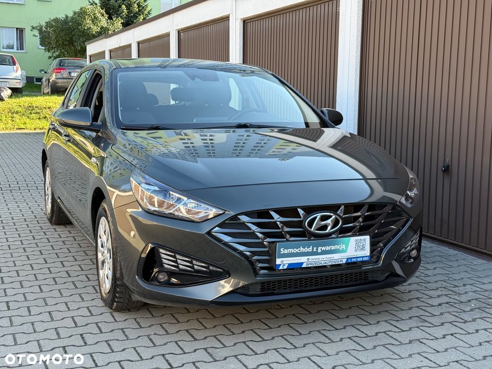 Hyundai i30 1.5 DPI Classic + - 22