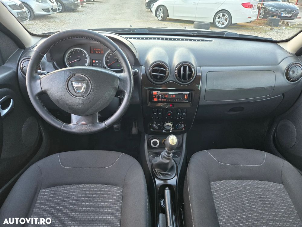 Dacia Duster 1.5 dCi 4x4 Prestige - 6