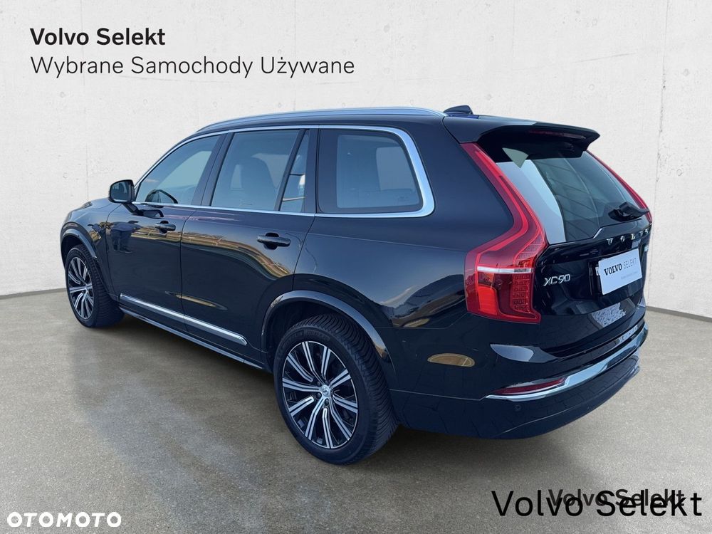 Volvo XC 90 - 9
