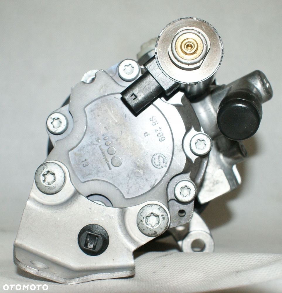 POMPA WSPOMAGANIA MERCEDES SPRINTER 006 466 52 01 - 2