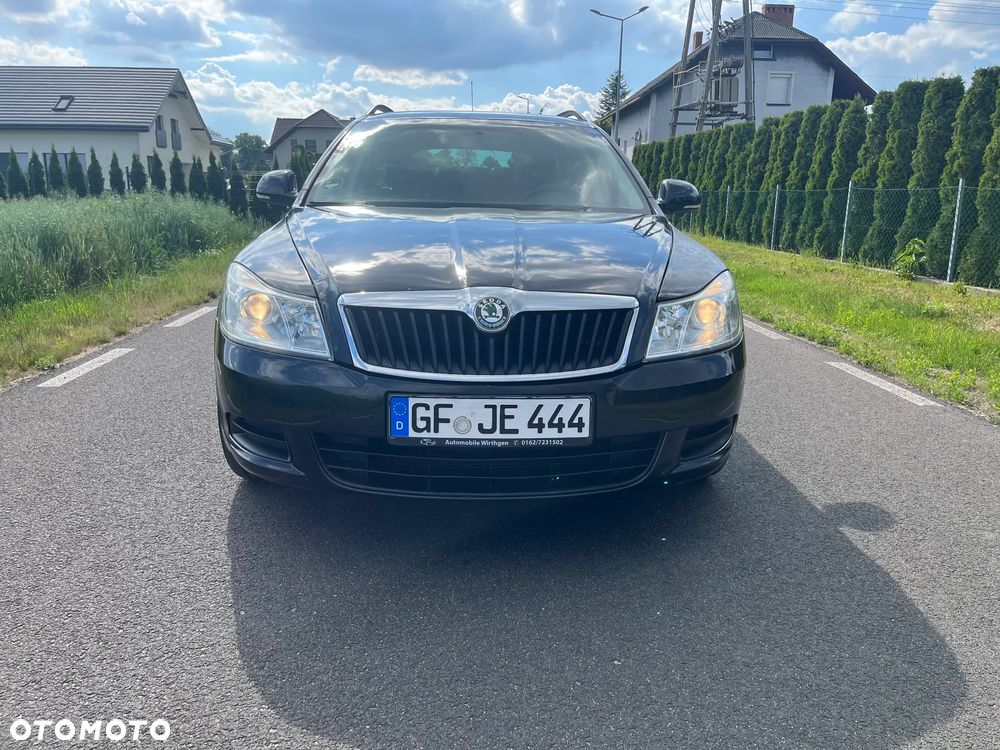 Skoda Octavia 1.8 T Combi Elegance - 2