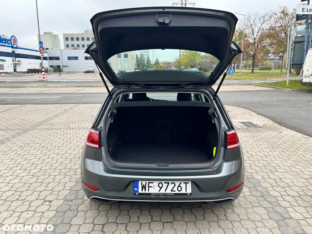 Volkswagen Golf - 12