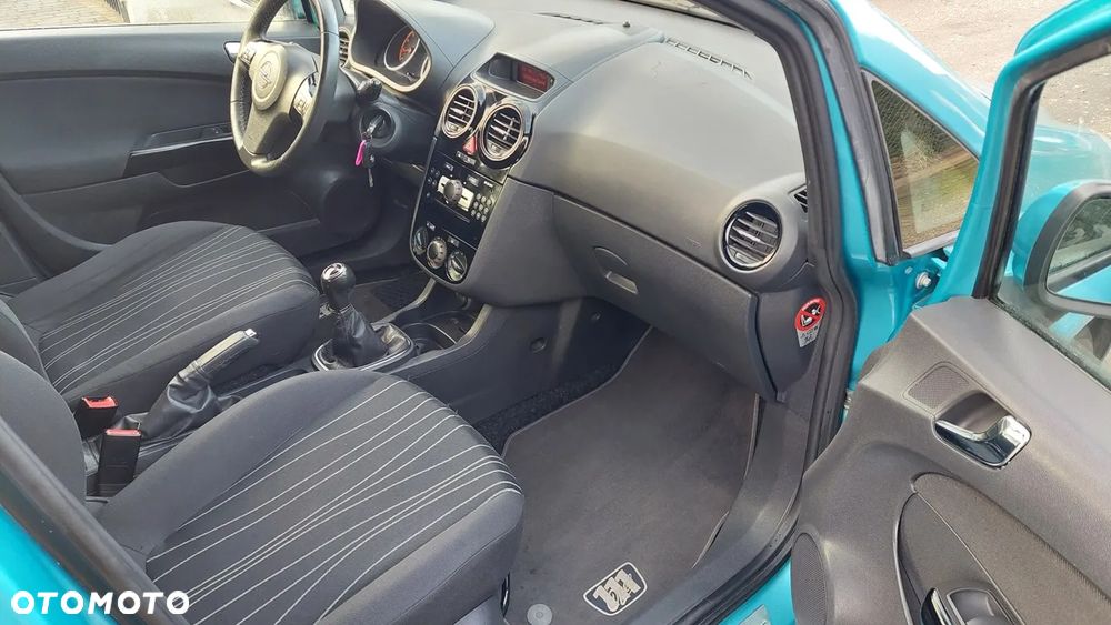 Opel Corsa - 9