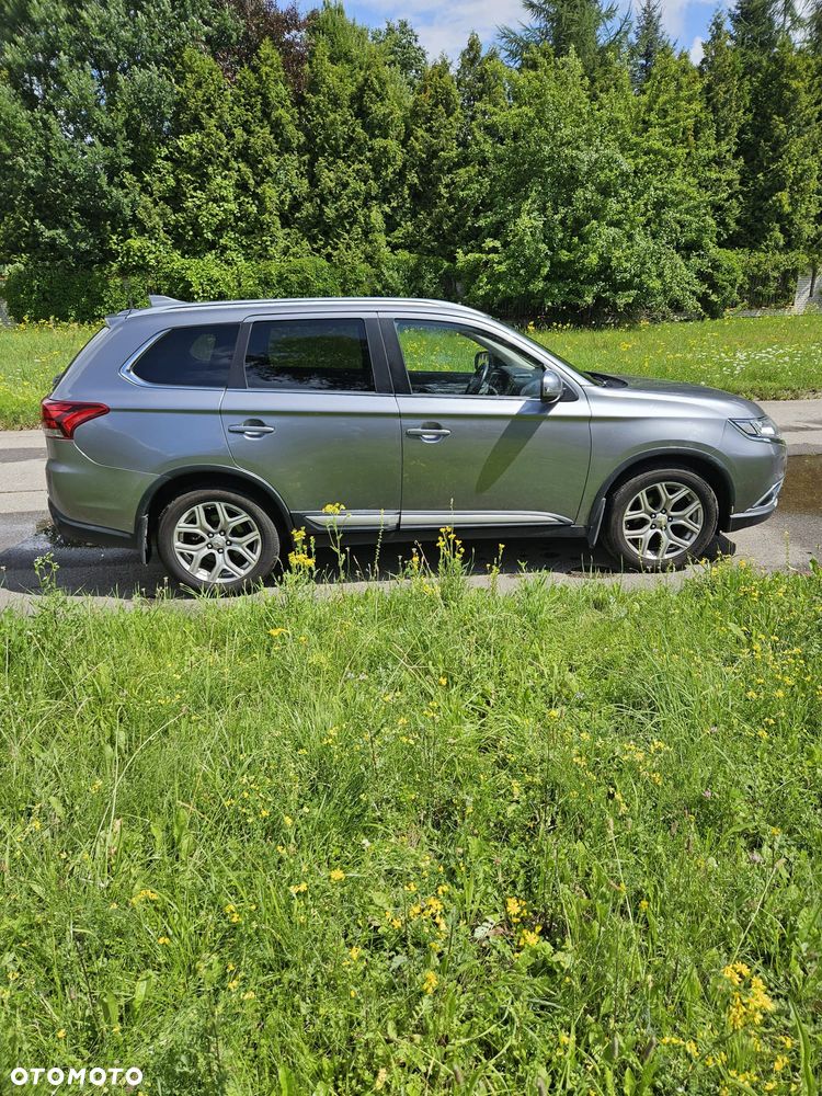 Mitsubishi Outlander 2.0 Intense Comfort 4WD CVT - 12