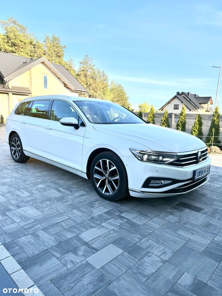 Volkswagen Passat 2.0 TDI SCR DSG Elegance - 2