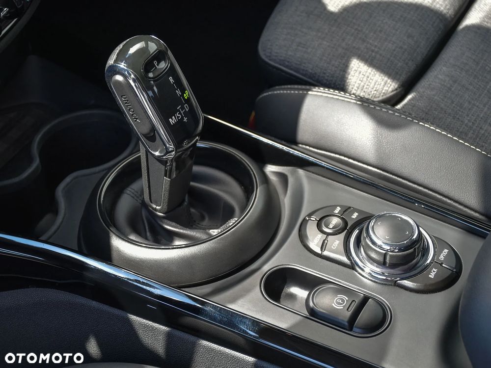 MINI Clubman Cooper - 15