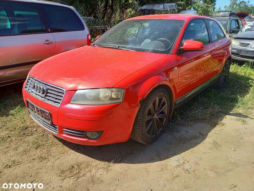 Części do Audi A3 8P 3-drzwi 2.0 FSi benzyna 2004r. silnik skrzynia drzwi maska klapa - 2