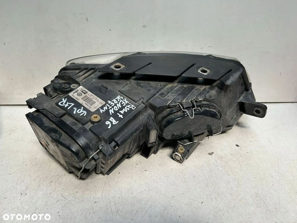 Reflektory xenon skrętny Volkswagen PASSAT B6 - 5