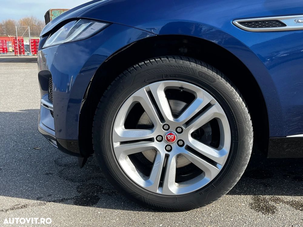 Jaguar F-Pace - 33