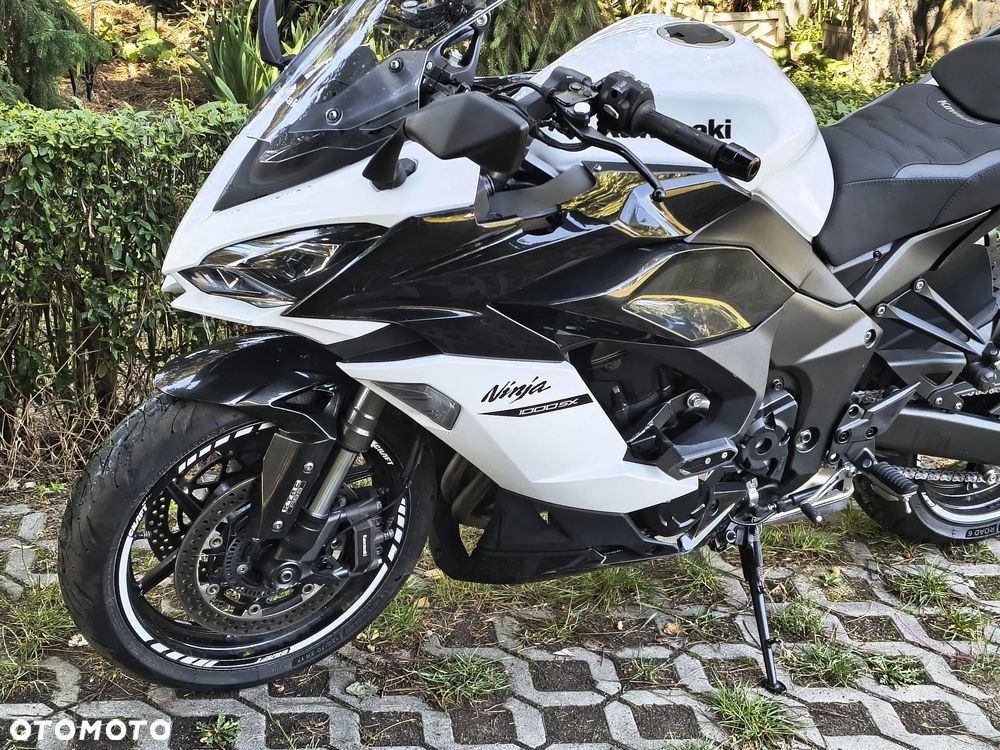 Kawasaki Ninja 1000 SX - 1