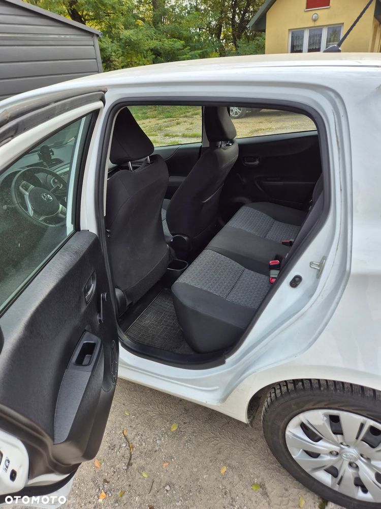 Toyota Yaris - 5