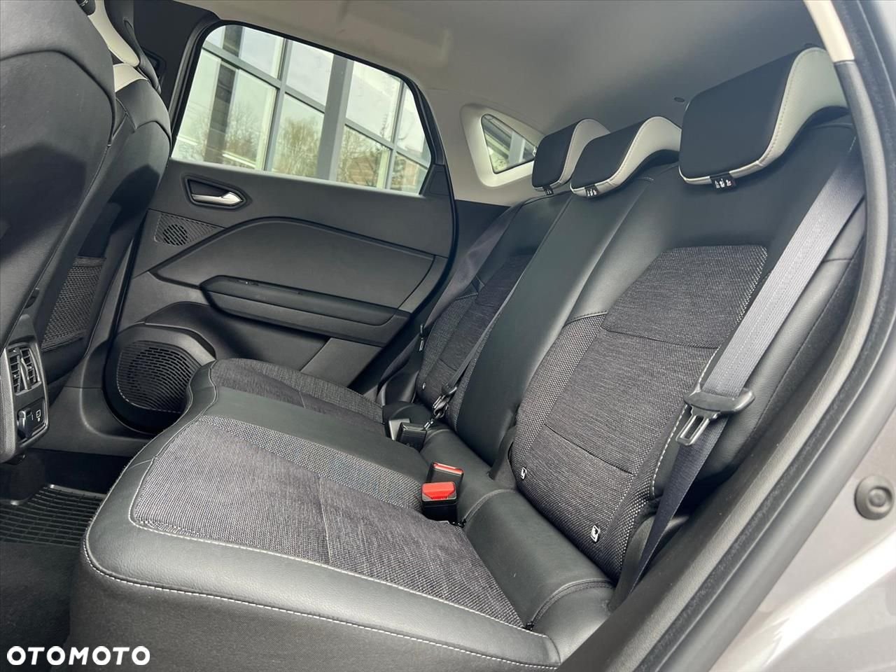Renault Captur - 10