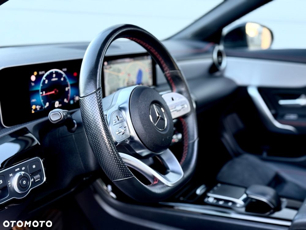 Mercedes-Benz CLA 180 d 7G-DCT AMG Line - 25