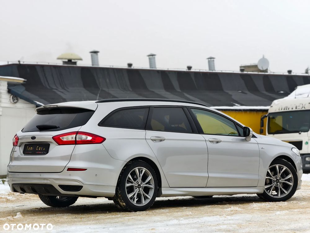 Ford Mondeo 2.0 EcoBlue ST-Line - 4