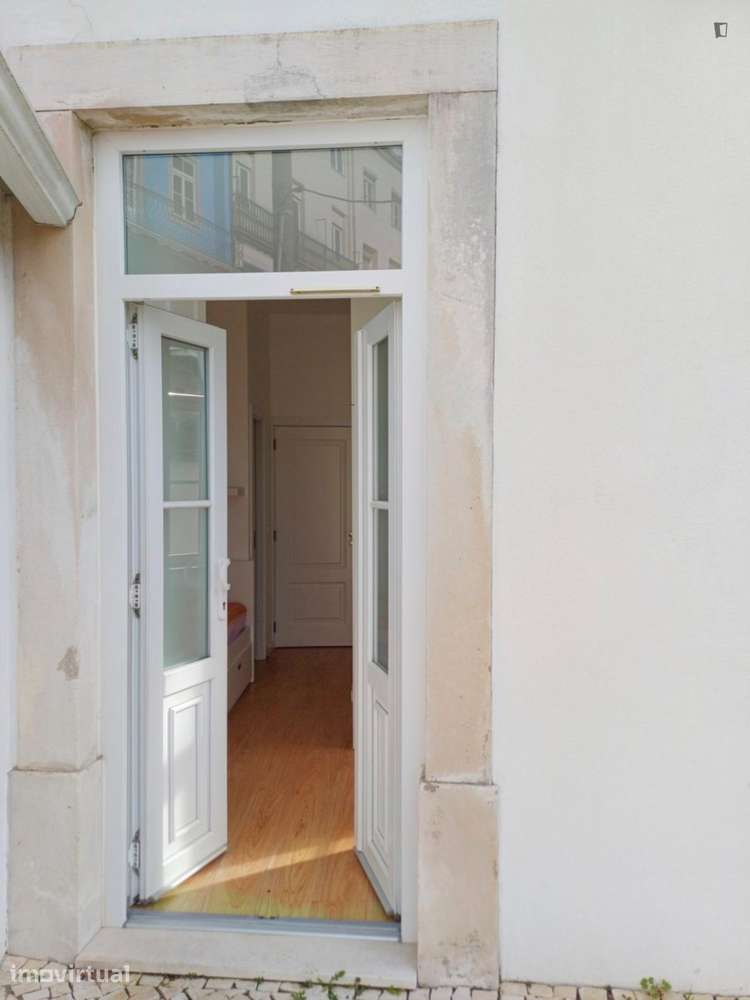 Estúdio - localizado em Montarroio Coimbra - Grande imagem: 4/4
