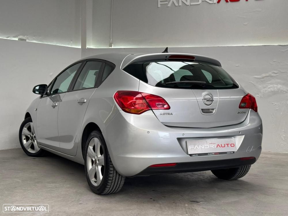 Opel Astra 1.3 CDTI Cosmo Start/Stop - 11
