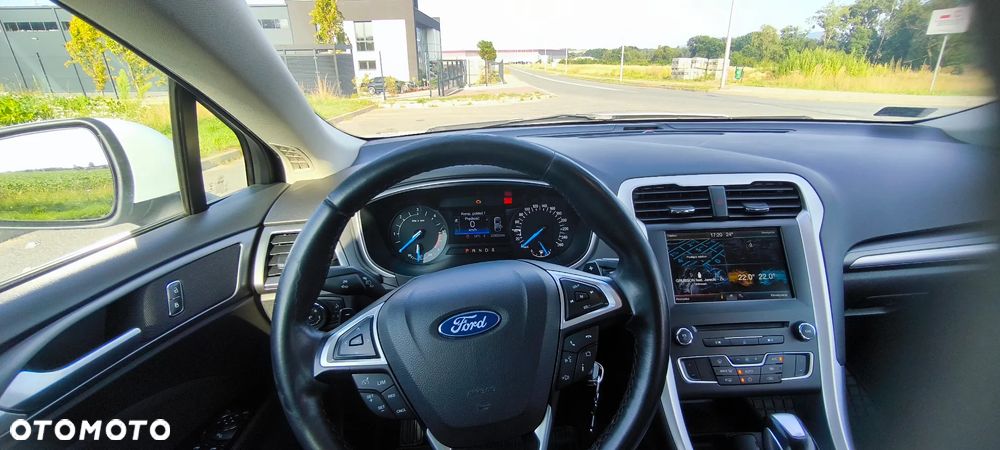 Ford Mondeo 2.0 TDCi Trend PowerShift - 14