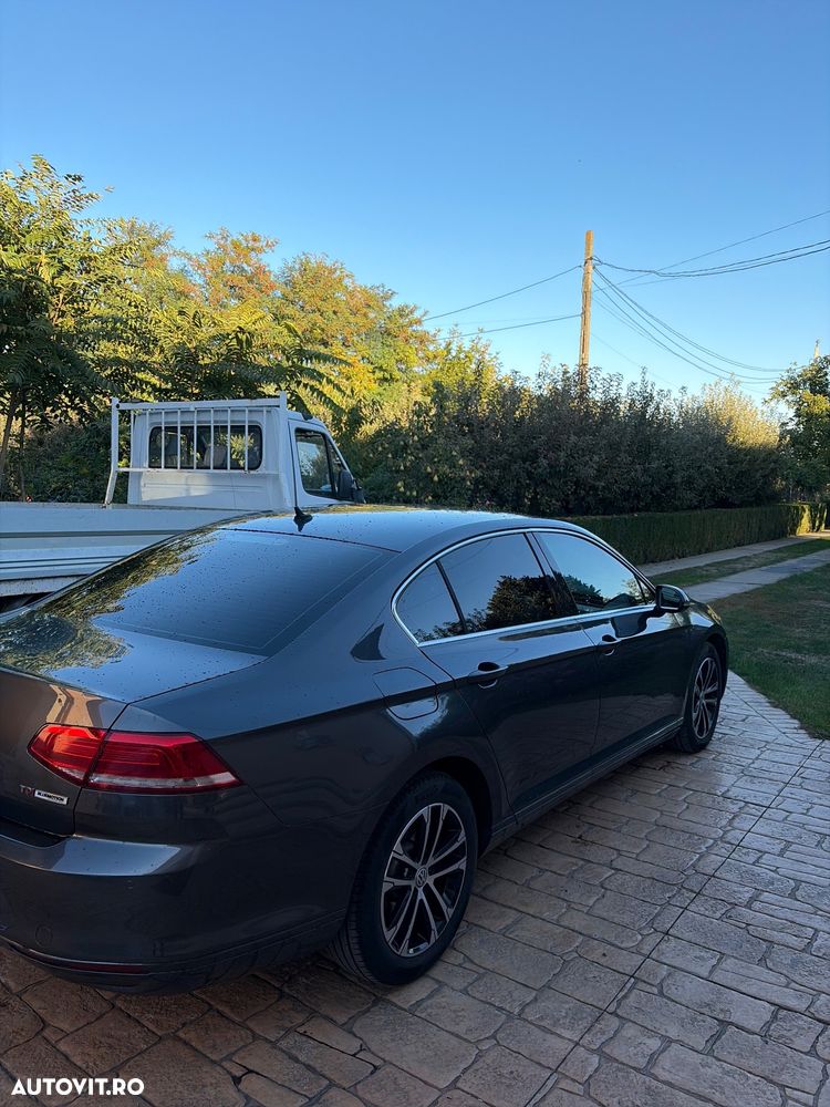 Volkswagen Passat - 5