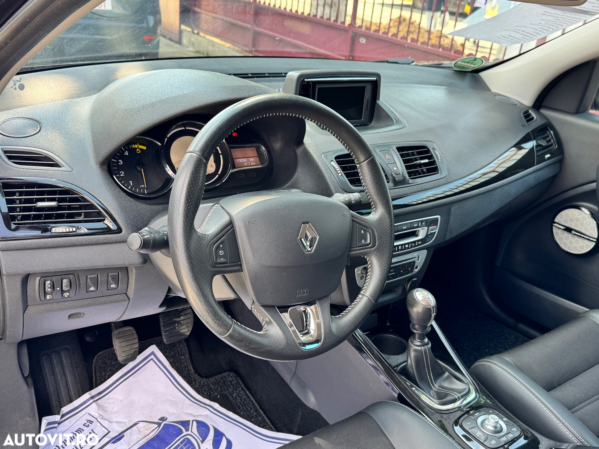 Renault Megane - 8