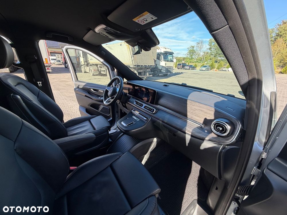 Mercedes-Benz Klasa V 250 d extralang 4Matic 9G-TRONIC Avantgarde - 19