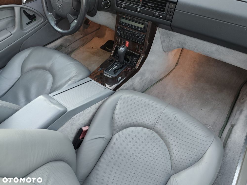 Mercedes-Benz SL 500 - 18
