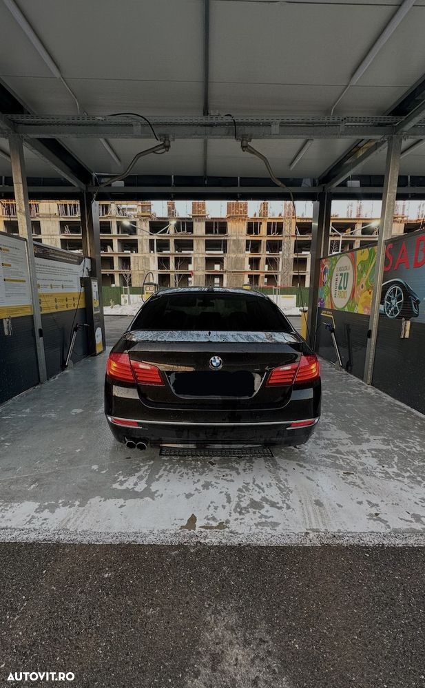BMW Seria 5 520d EfficientDynamics Edition AT - 2